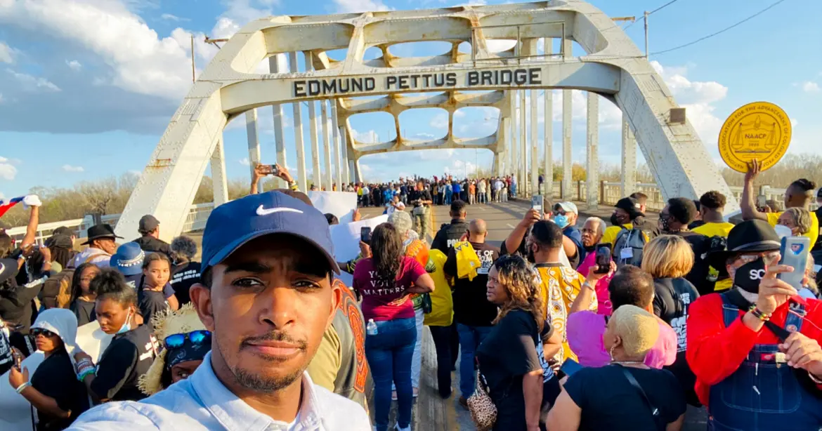 Markus Batchelor and others at the Edmund Pettus Bridge in 2022