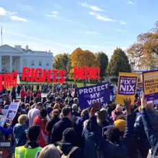 A crowd of 800 people demonstrate for voting rights in front of the White House on November 17, 2021.